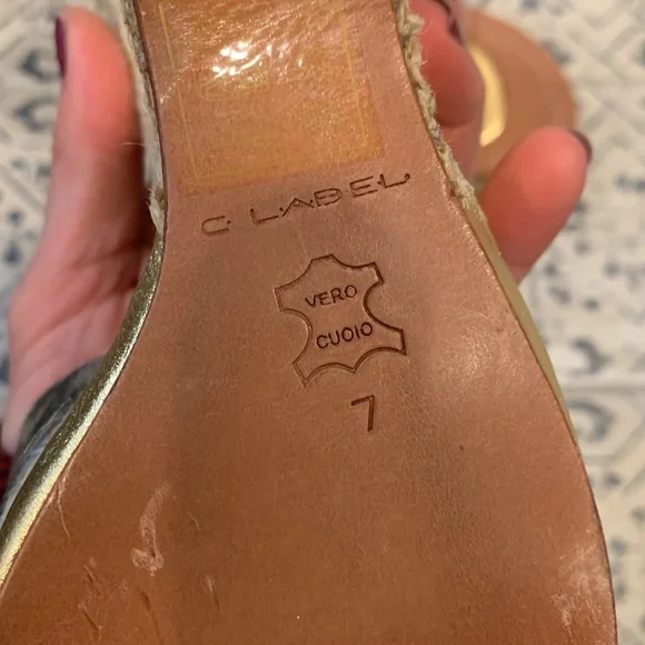 C Label Wedge Heels - Picture 10 of 10